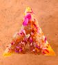 Briouate marocaine au miel, aux amandes et pétales de roses de Damas – pâtisserie orientale artisanale