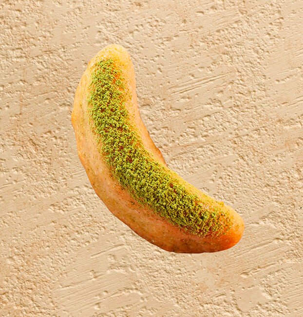 Corne de Gazelle Pistache – pâtisserie marocaine à la pâte dorée et cœur d’amandes pistache