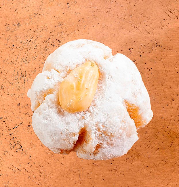 Biscuit marocain sans gluten aux amandes et fleur d’oranger, pâtisserie artisanale moelleuse