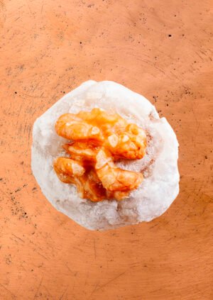 Macaron oriental marocain aux amandes et noix, pâtisserie artisanale moelleuse et croquante