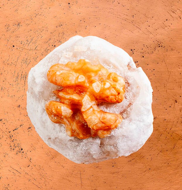 Macaron oriental marocain aux amandes et noix, pâtisserie artisanale moelleuse et croquante